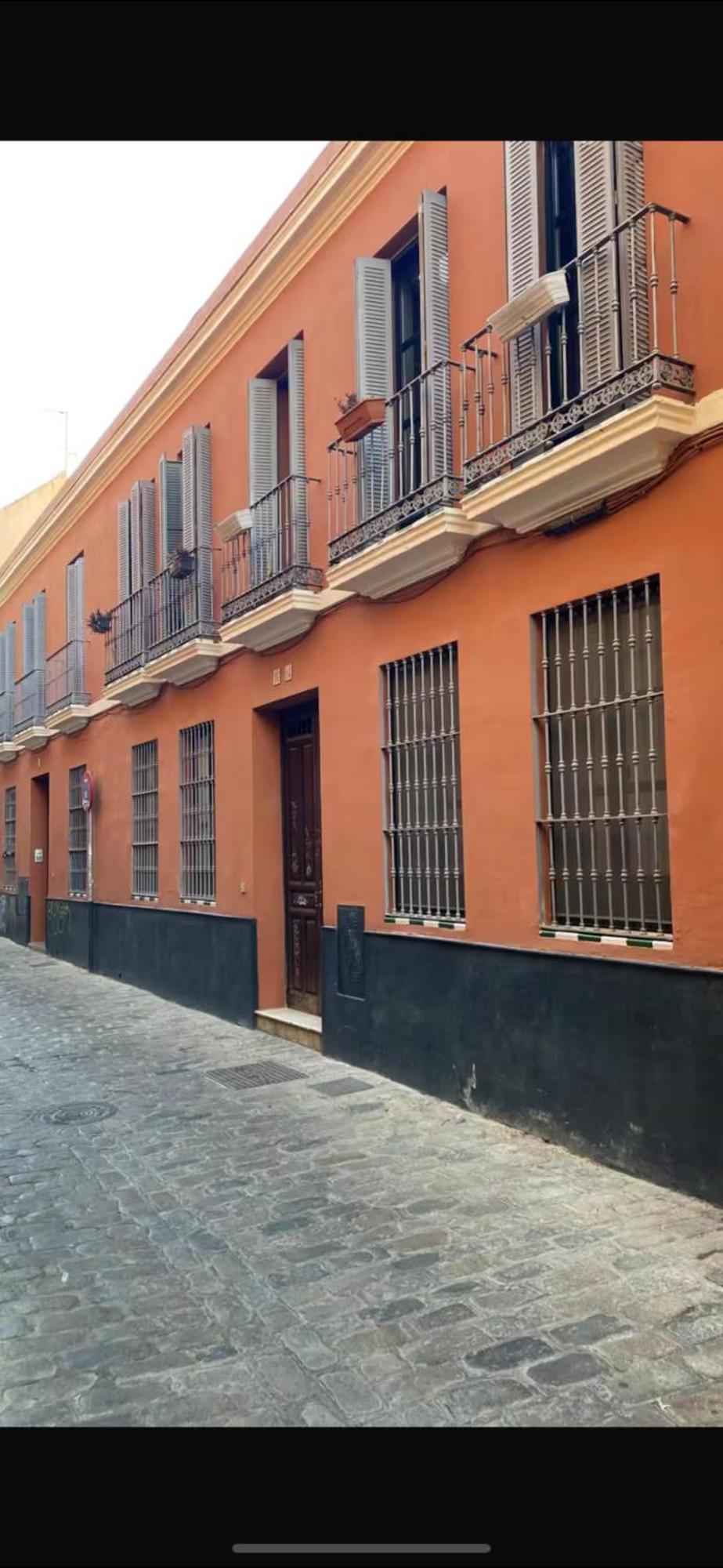 Pleno Centro De Sevilla- Junto Iglesia Montesion Exterior foto